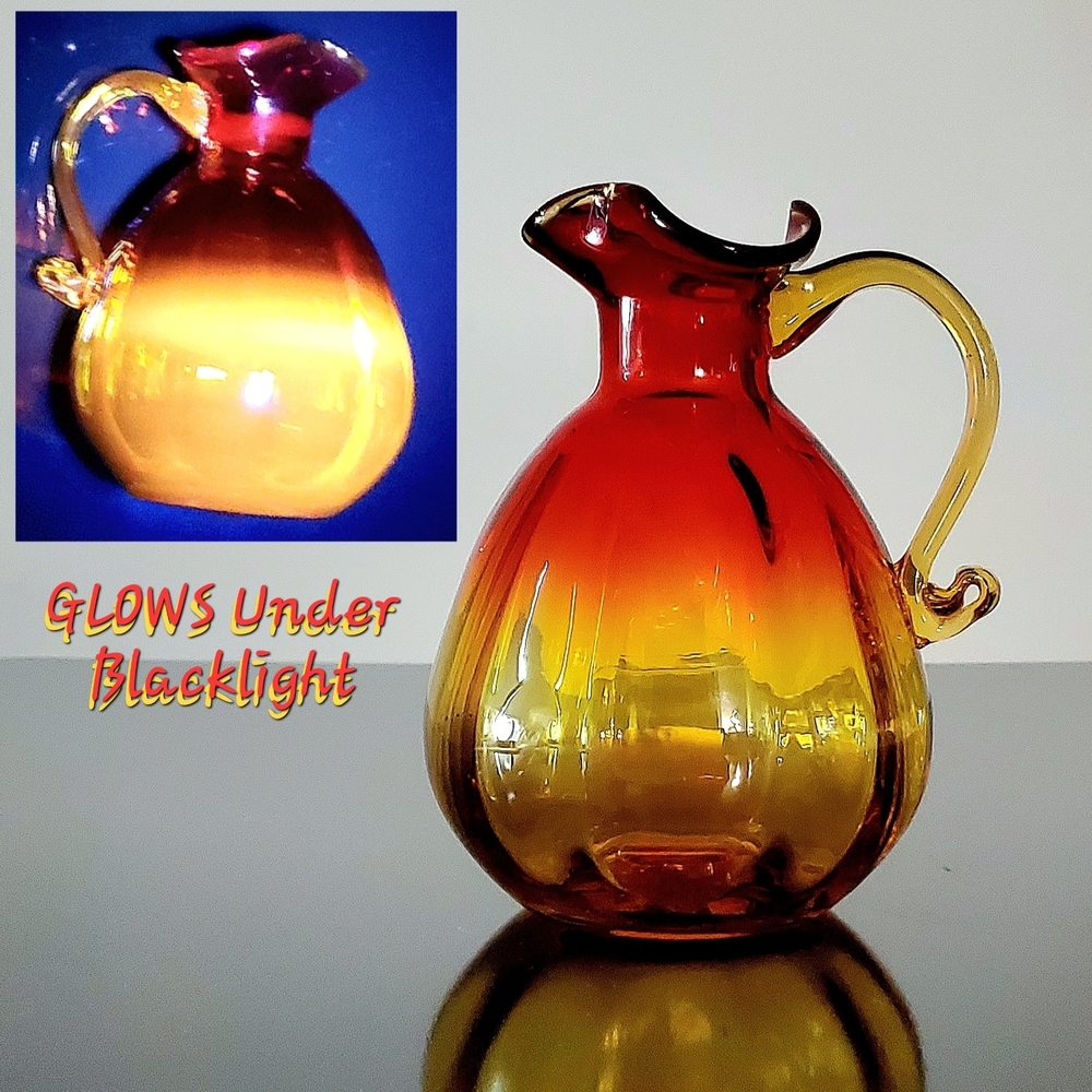 Vntg UV Amberina Sunset Handcrafted Cadmium 6" Glass Pitcher Cruet Vase